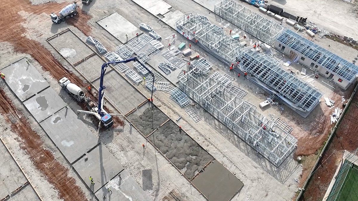 Adıyaman'daki Geçici Barınma Alanı Hızlandırılmış Çekim Tekniğiyle Havadan Görüntülendi