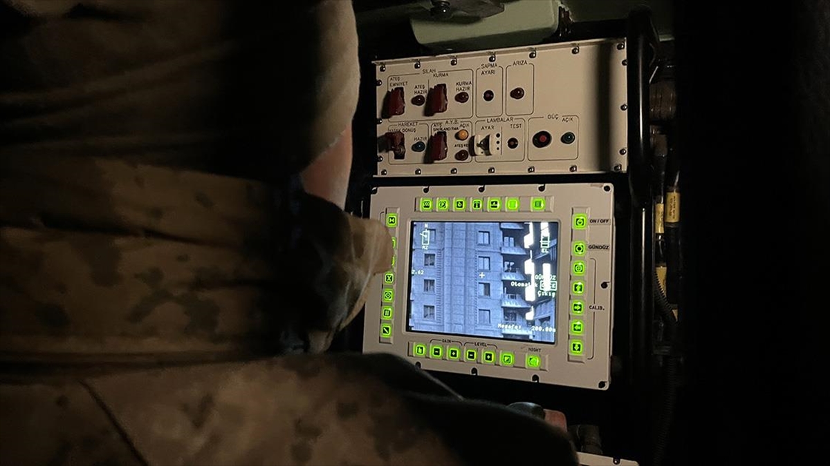 Adıyaman'da Bina Güvenliği Termal Ve Gece Görüşlü Donanıma Sahip Jandarmaya Emanet