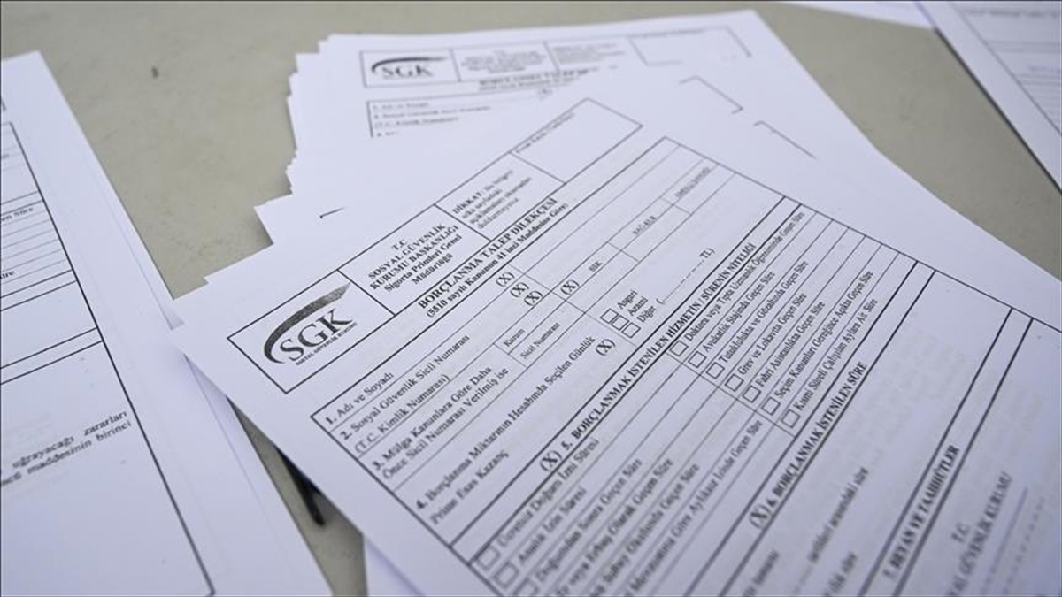 Dijital Dönüşüm Ofisinden "eyt Başvurularında Paniğe Gerek Yok" Mesajı