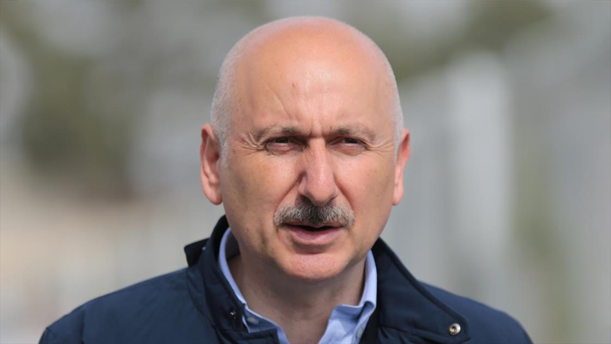 Ulaştırma Ve Altyapı Bakanı Karaismailoğlu, Aa Editör Masası'na Konuk Olacak