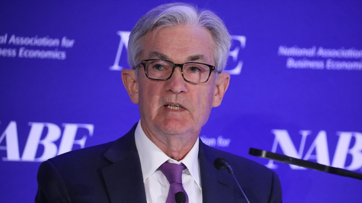 Powell, Faiz Kararı İçin Verileri Beklediklerini Söyledi