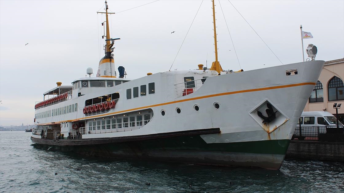 Beşiktaş Barbaros Hayrettin Paşa İskelesi Saat 15.00'e Kadar Hizmet Vermeyecek