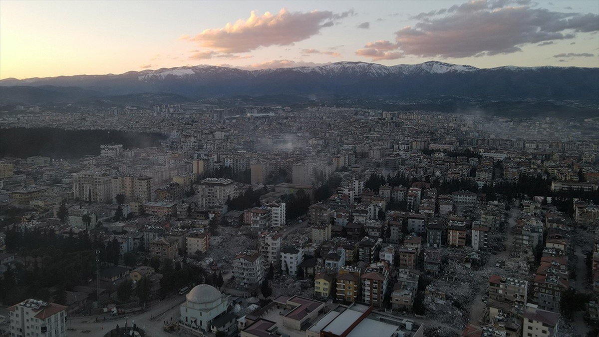 Hatay'da 4,4 Büyüklüğünde Deprem