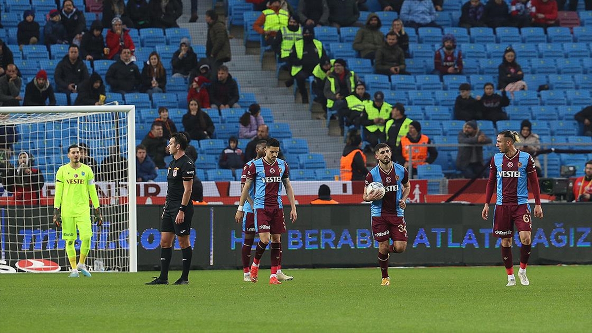 Trabzonspor, Puan Cetvelinin Üst Sırasındaki Takımlara Karşı Daha Az Mağlup Oldu