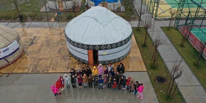 Kahramanmaraşlı Depremzede Öğrenciler Çadır Sınıflarda Eğitimden Geri Kalmıyor