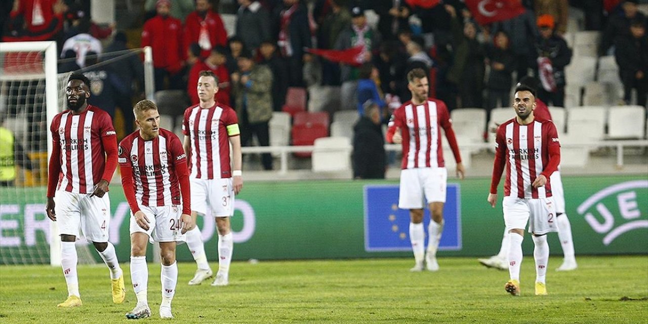 Sivasspor Avrupa'ya Veda Etti