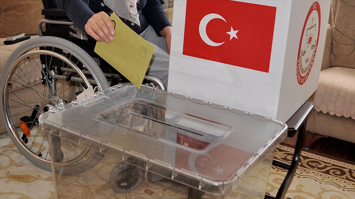 Seyyar Sandıklarda Oy Kullanabilmek İçin Başvurular Yarın Başlıyor