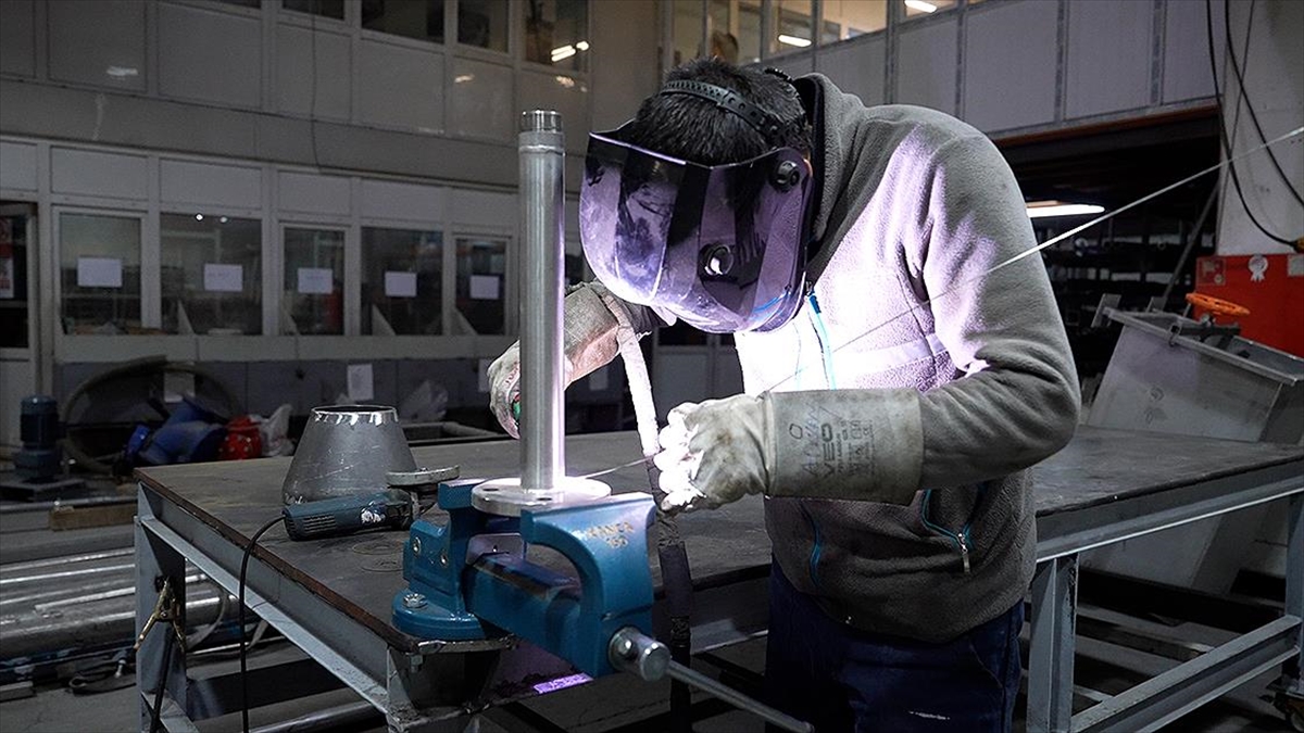 Deprem Sanayicinin Kalifiye İş Gücünü De Vurdu