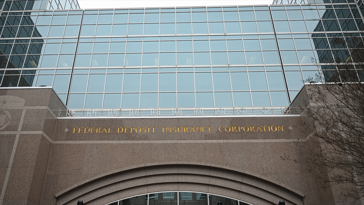 İflas Eden Silikon Vadisi Bankası İçin Teklif Verme Süresi Uzatıldı