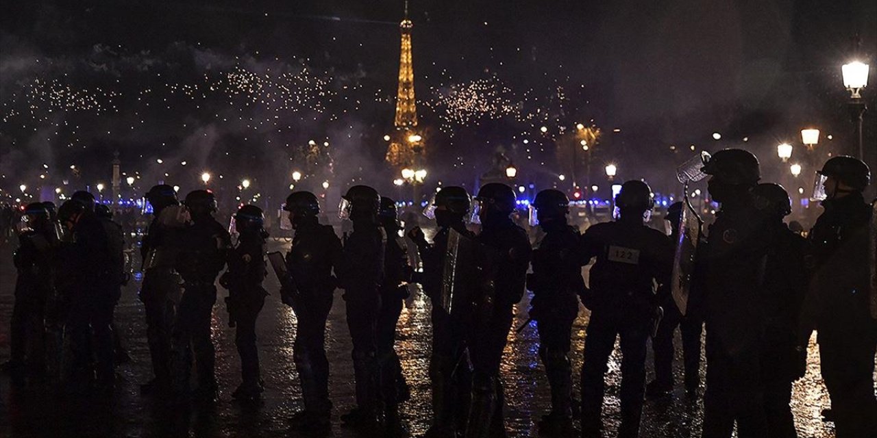 Fransa'da Kabul Edildi! Emekliler...