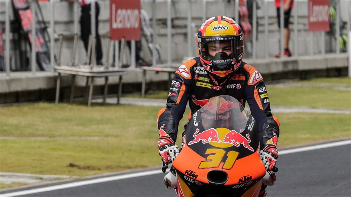 Milli Motosikletçi Deniz Öncü, Portekiz'de Sezonun İlk Yarışına Çıkacak