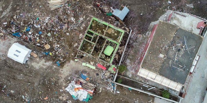 Depremde Büyük Yıkımın Yaşandığı Kırsal Mahallede Yaralar Sarılıyor