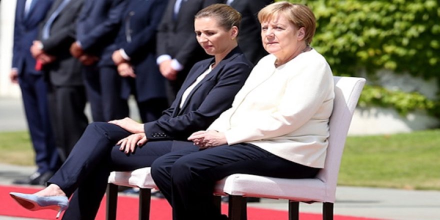 Alman Basını Merkel'in Titremesinin Adını Koydu: Hipoglisemi Atağı