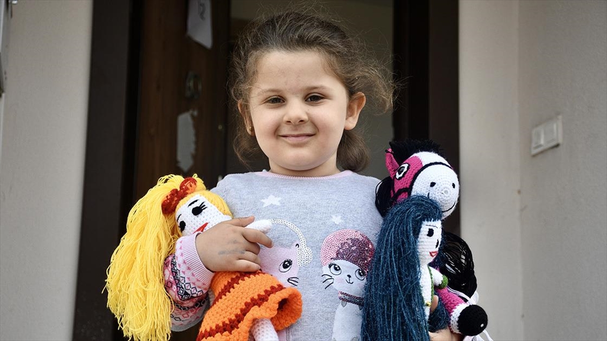 Cezaevinden Gelen Hediye Depremzede Aileyi Duygulandırdı