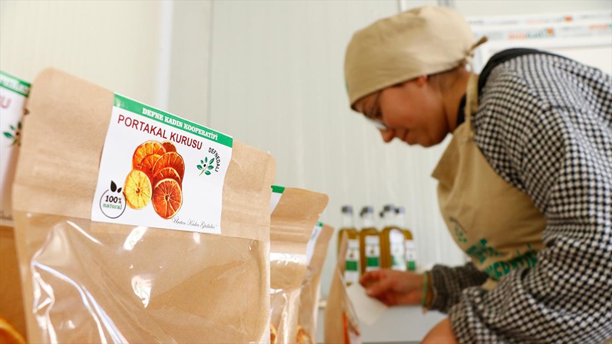 Hatay'daki Kooperatif Depremzede Kadınlara Tutunacak Dal Oldu