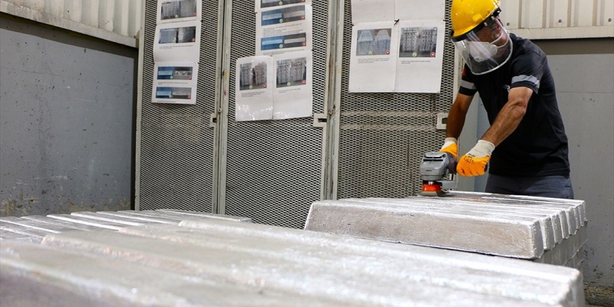 Çifteler'in Magnezyumu Dünyaya İhraç Ediliyor