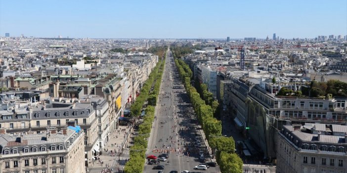 Paris'te Elektrikli Skuter Kiralama Hizmetine Referandumda "hayır" Çıktı