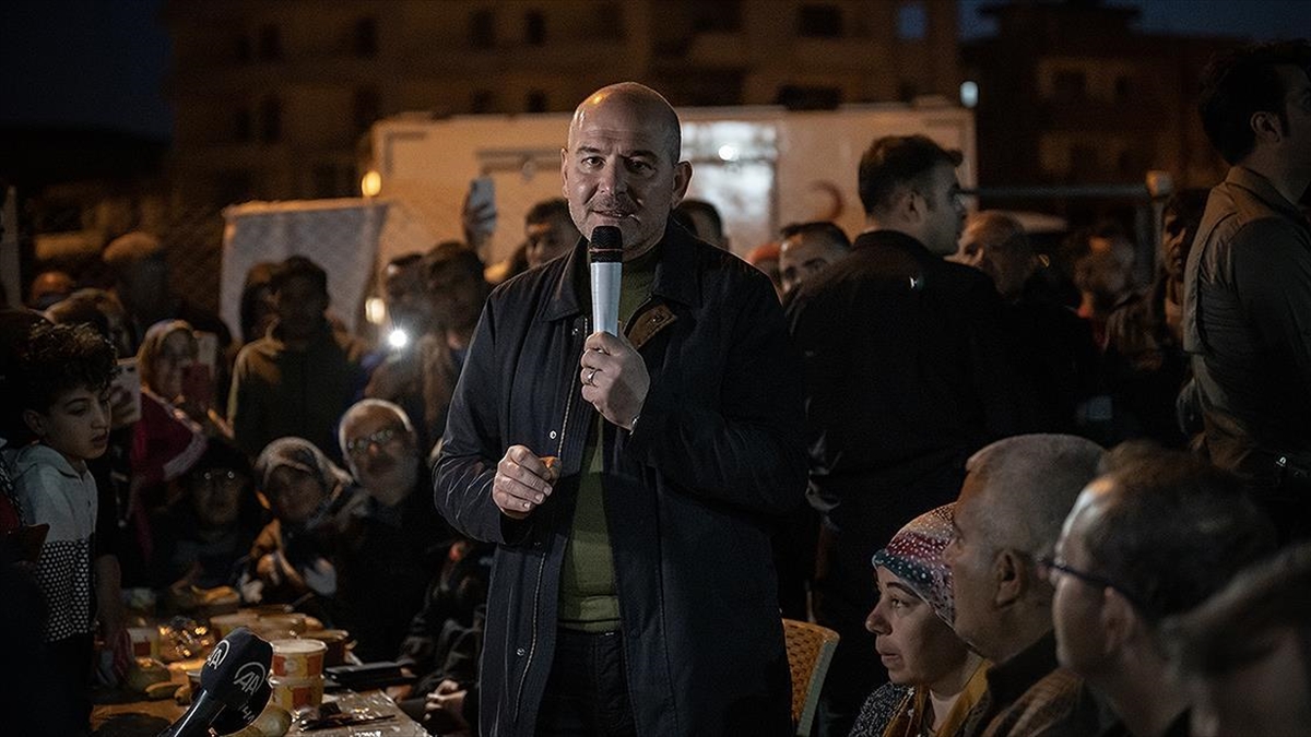 Soylu: Hatay'ın Tamamında Acil Yıkılacak Binaları Ve Enkazları Kaldırmış Olacağız