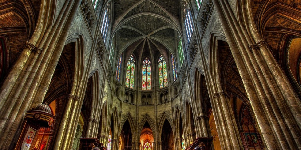 156 Rahipten 600’den Fazla Kişiye Cinsel Taciz!