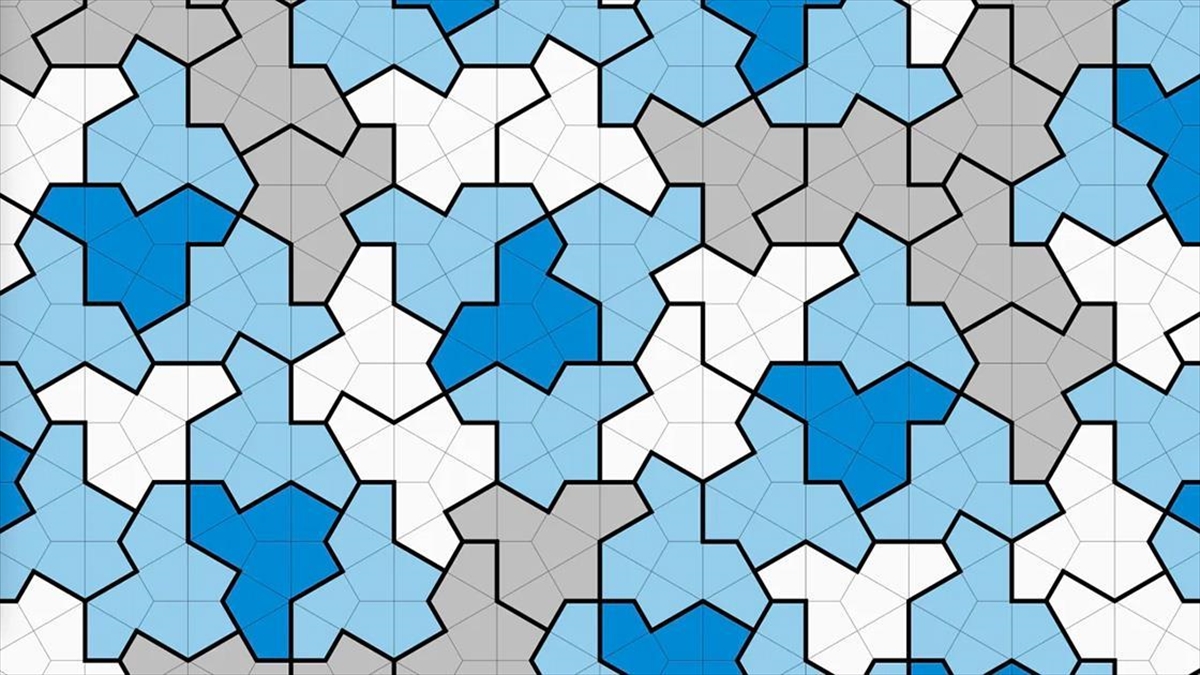 Tekrar Olmaksızın Herhangi Bir Alanı Kaplama Özelliği Olan Geometrik Şekil Bulundu