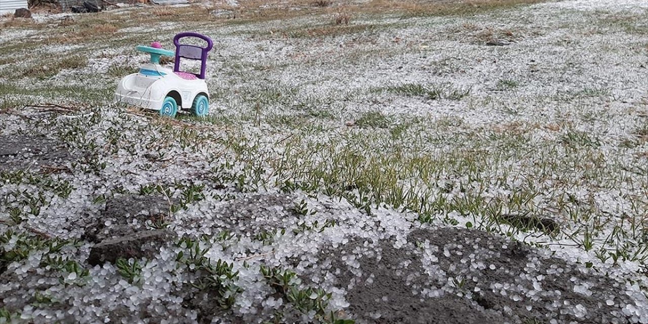 Sağanak Ve Dolu Etkili Oldu