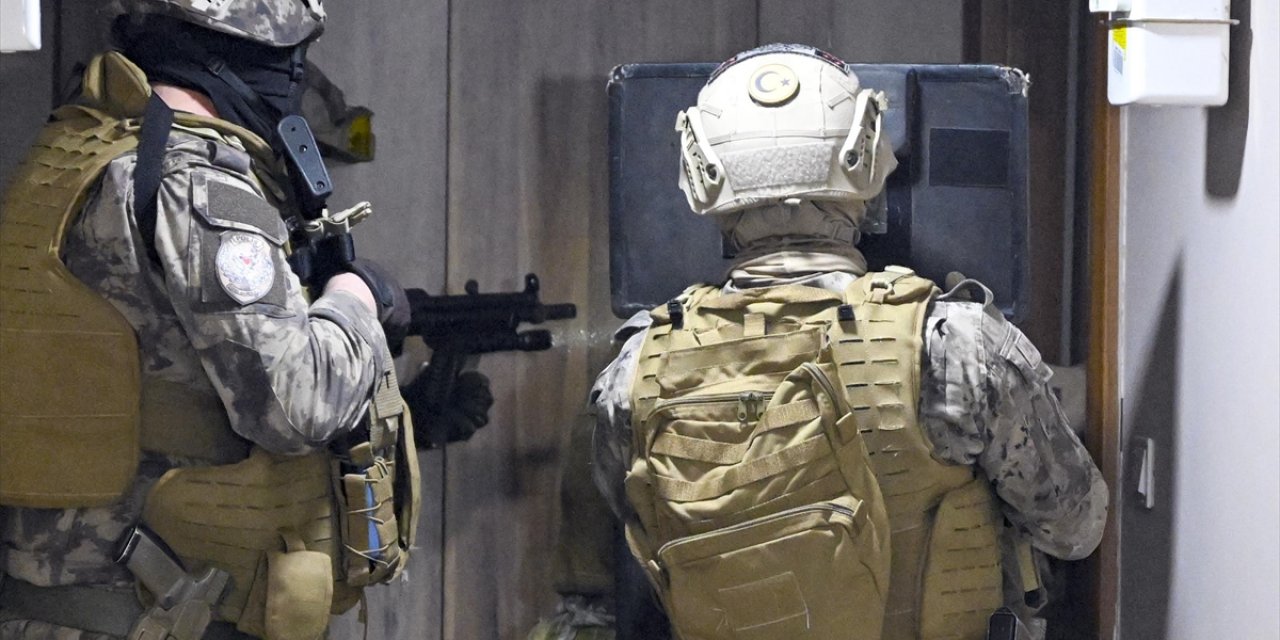 İstanbul Merkezli 18 İlde Siber Dolandırıcılık Operasyonu