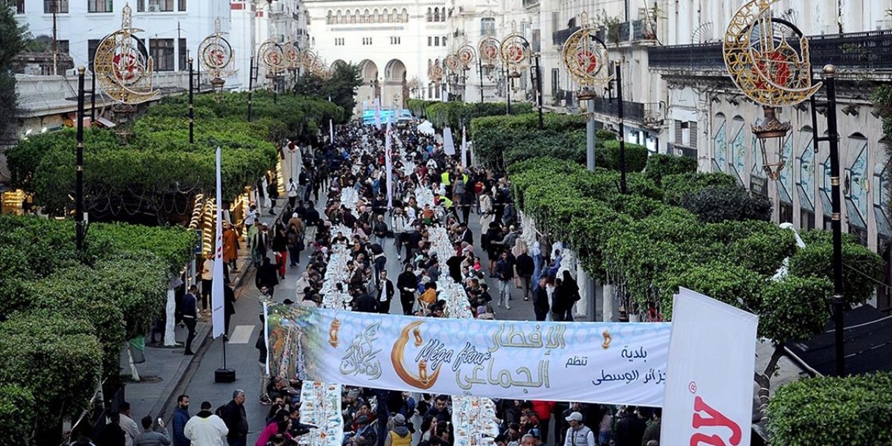 4 Yıl Aradan Sonra Toplu İftarlarda Buluşuyor