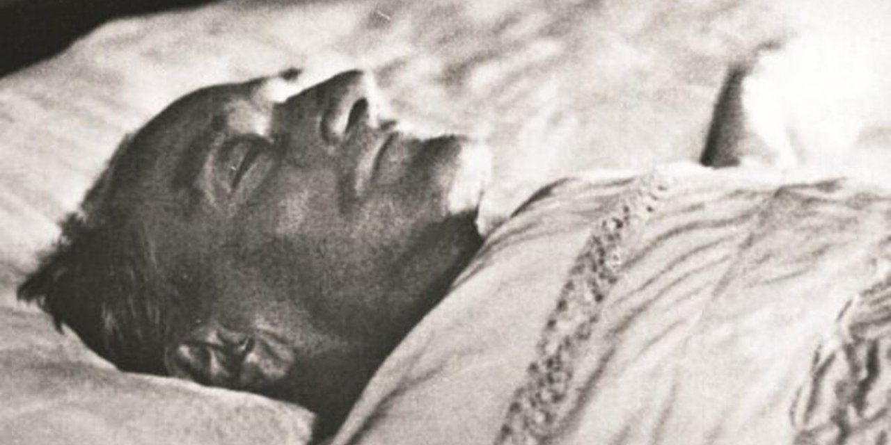 Atatürk ölmeden önce ne dedi? İşte yanıtı...