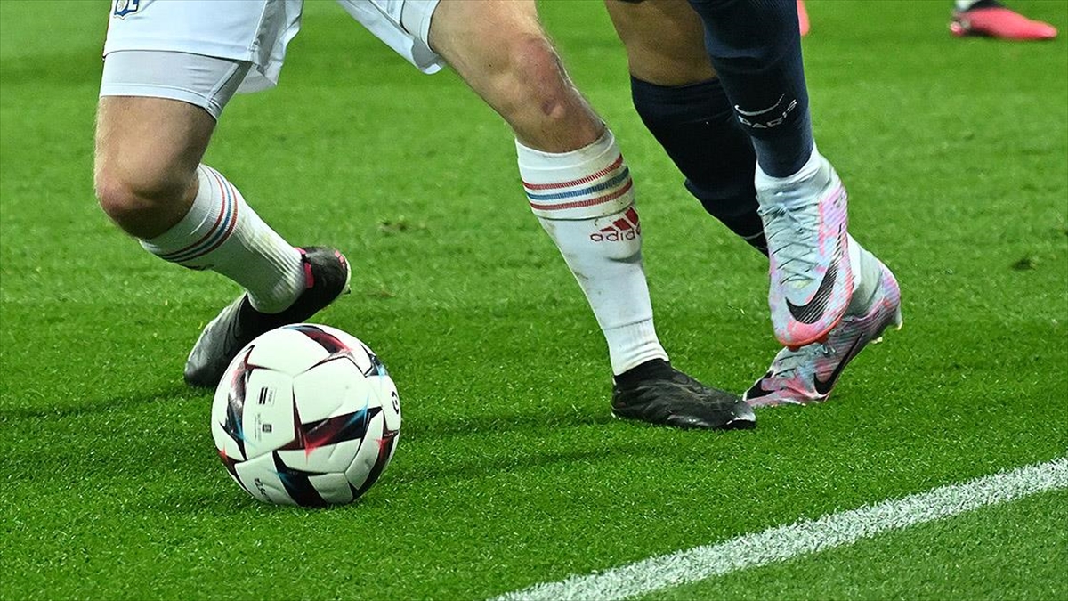 Fransa'da Ramazanda İftar İçin Maçlara Ara Verilmesini Yasaklama Kararı Tepki Çekti