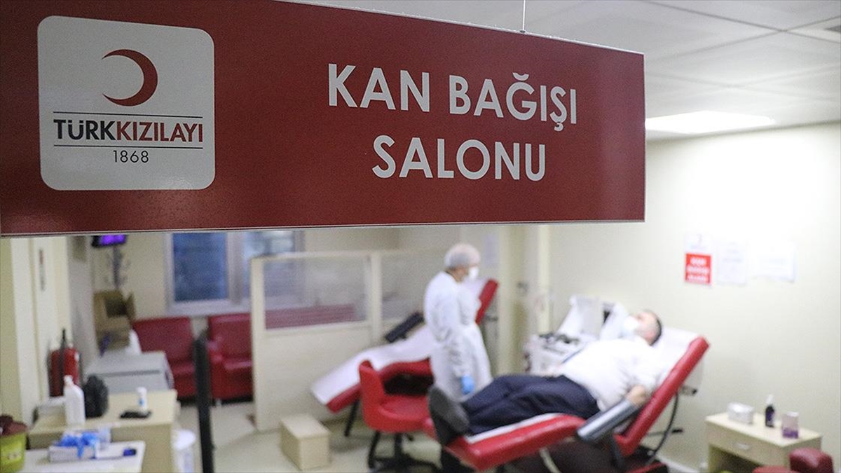 Hafta Sonundaki Bağış Artışına Rağmen Kan Stokları Hala Kritik Seviyede