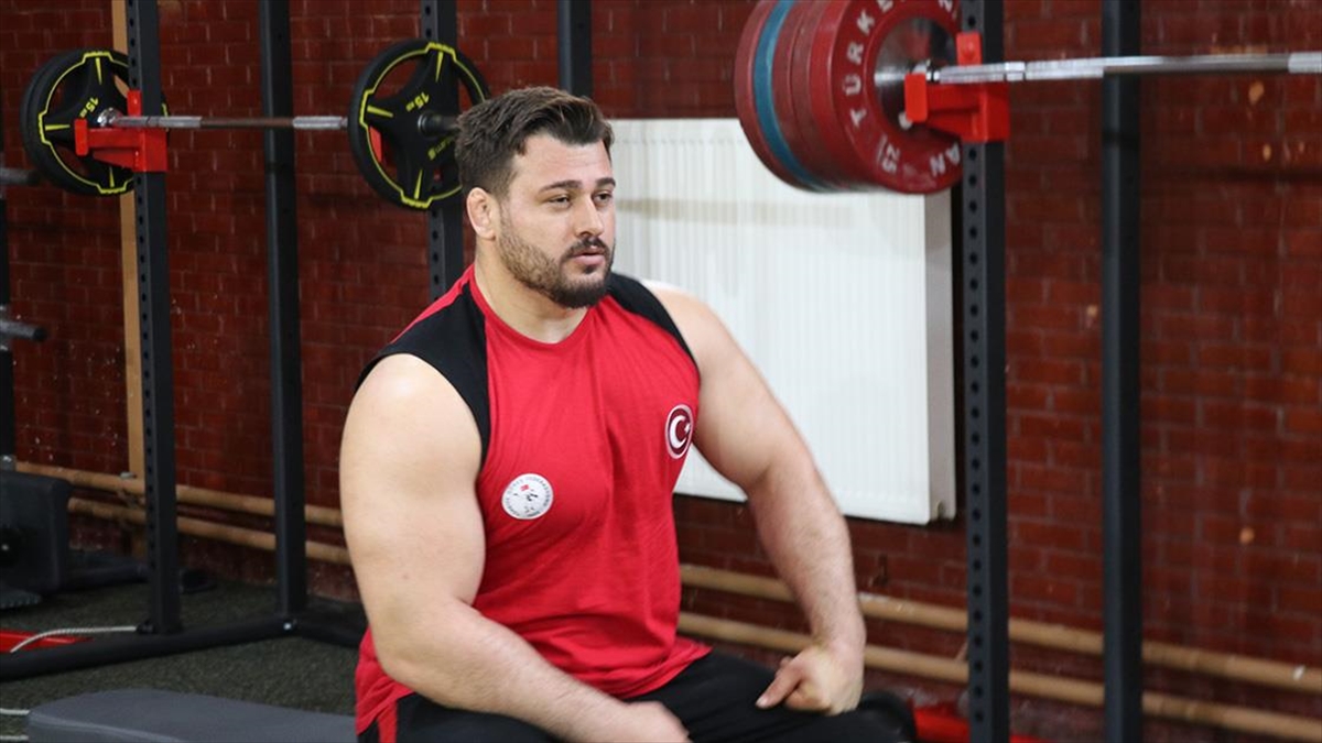 Rıza Kayaalp Kariyerini Zirvede Tamamlamak İstiyor