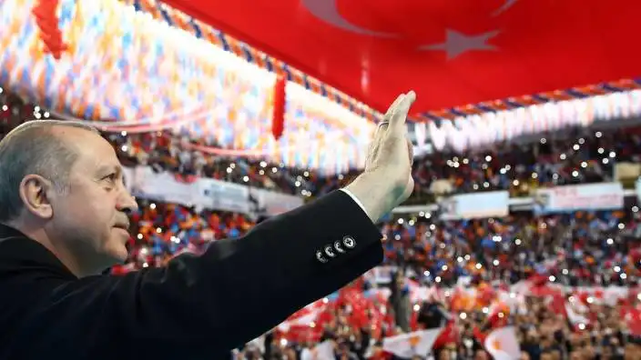 Karadeniz örgütleri hırçınlaştı... AKP'de başkaldırı... Samsun'dan Trabzon'a...