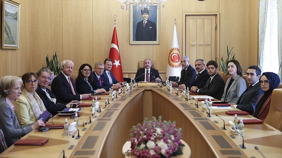 TBMM Başkanı Şentop, AKPM Heyetini Kabul Etti