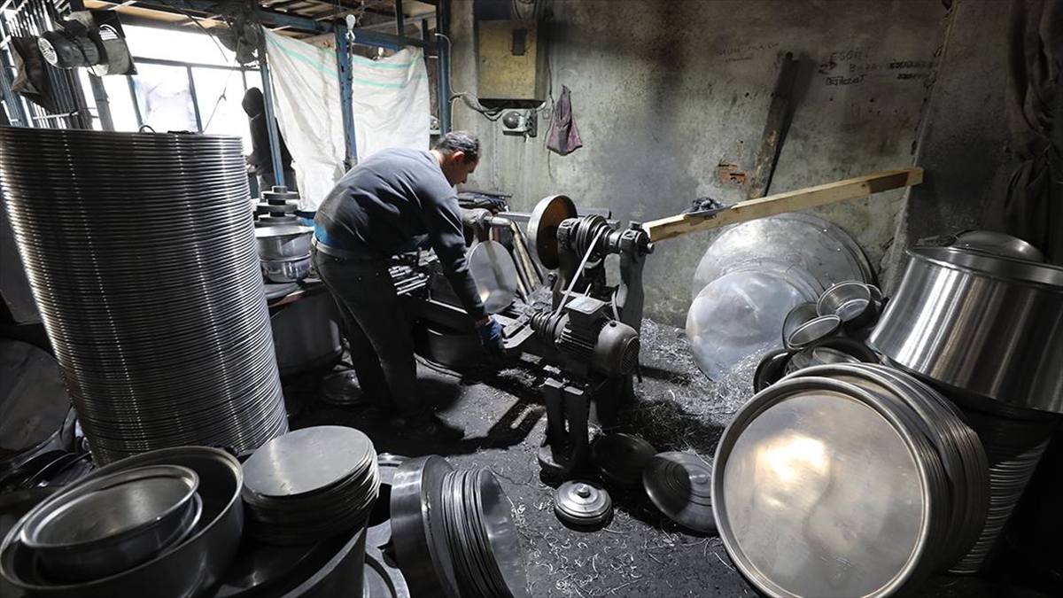 Kahramanmaraş Mutfak Eşyası Sektörü Yılın İkinci Yarısında 100 Milyon Dolarlık İhracat Hedefliyor