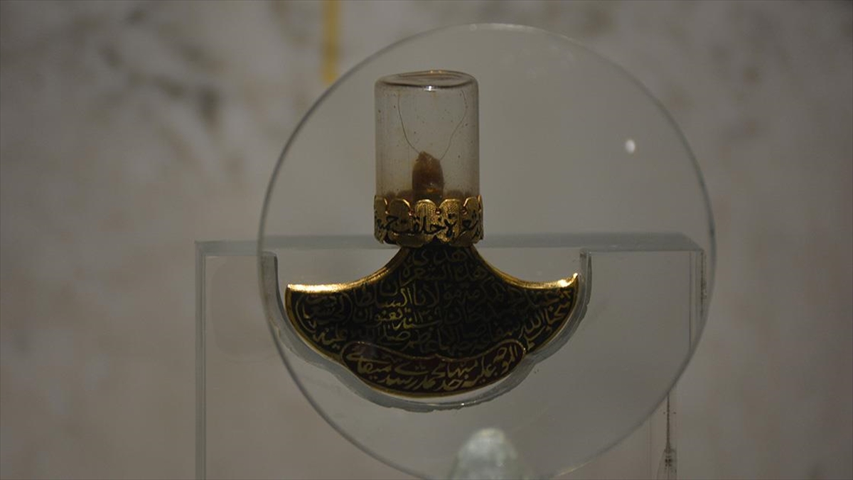 Lübnan'da Sakal-ı Şerif Ziyarete Açıldı