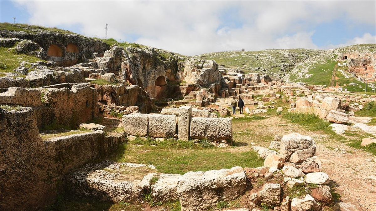 Depremi Hasarsız Atlatan Perre Antik Kenti'ndeki Kazılara Yeniden Başlanacak