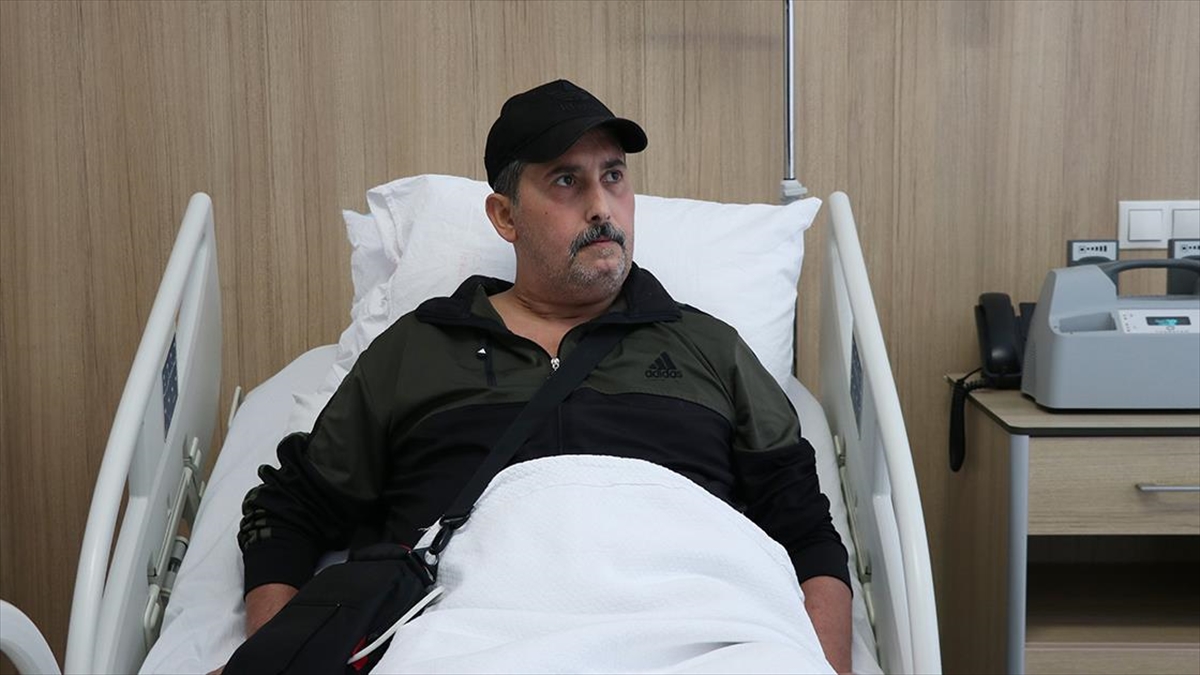 Kalbini Çantada Taşıyan Balıkçının En Büyük Hayali Gerçek Bir Kalp