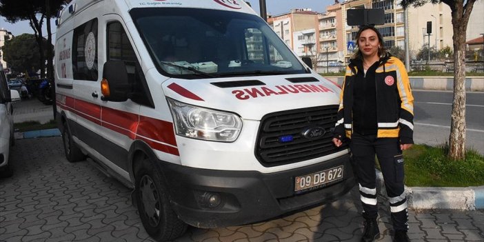 Ambulansla Hayat Kurtaran Erşen, Boş Zamanlarını Tiyatro Ve Kick Boksla Değerlendiriyor