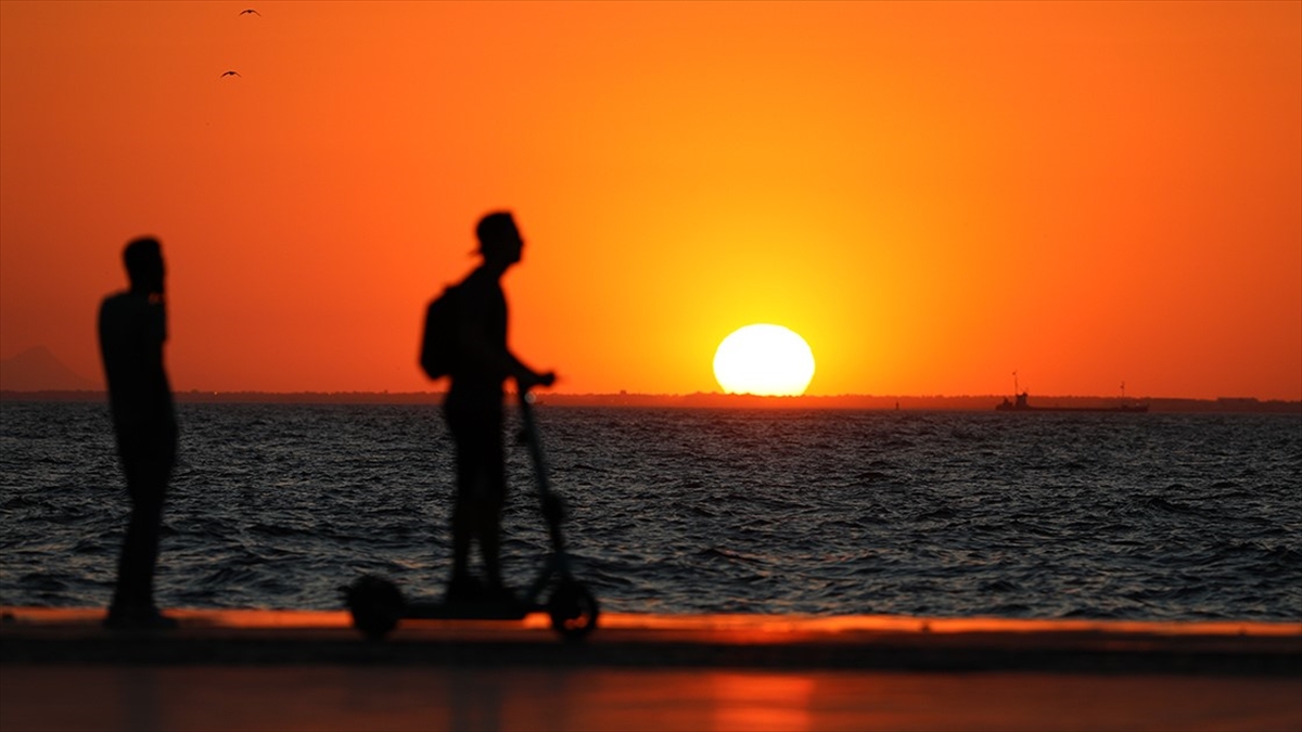 Türkiye'de Ortalama Sıcaklıklar İklim Değişikliğine Bağlı Olarak Artıyor