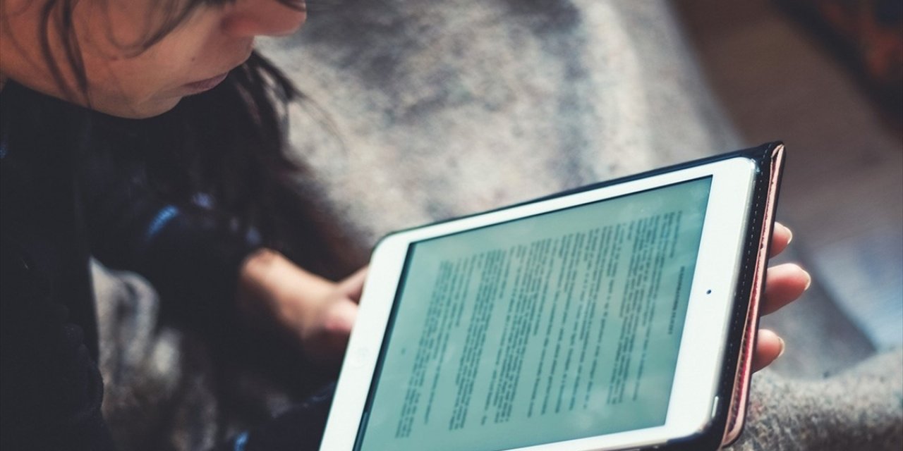 Üniversite Öğrencileri Ve Öğretim Elemanlarına İnternet Desteği