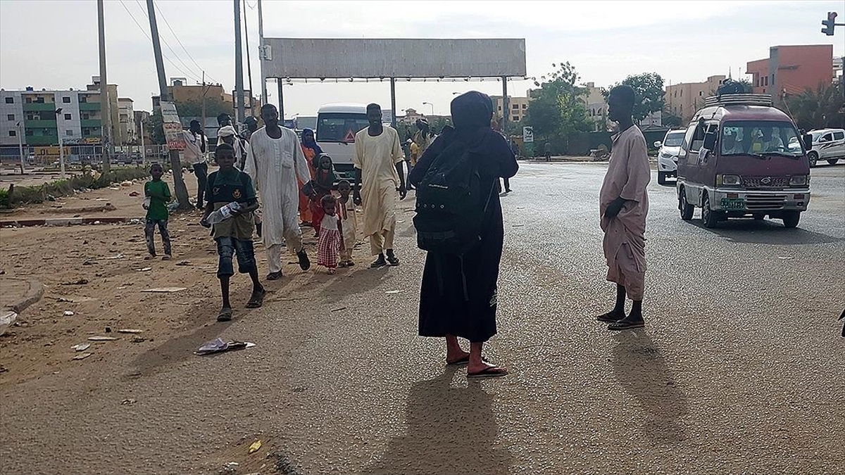 Sudan'da 24 Saatlik Geçici Ateşkes Başladı