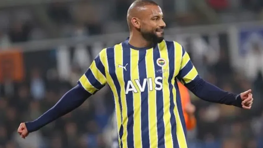 Fenerbahçe, Başakşehir'i deplasmanda 2-1'lik skorla mağlup etti