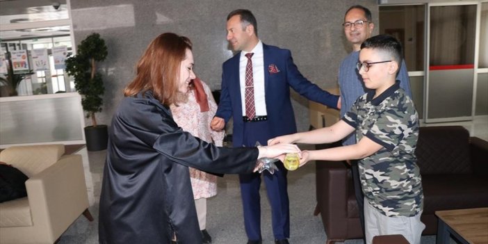 İç Anadolu'da Depremzedeler Ramazan Bayramı Sevincini Buruk Yaşıyor