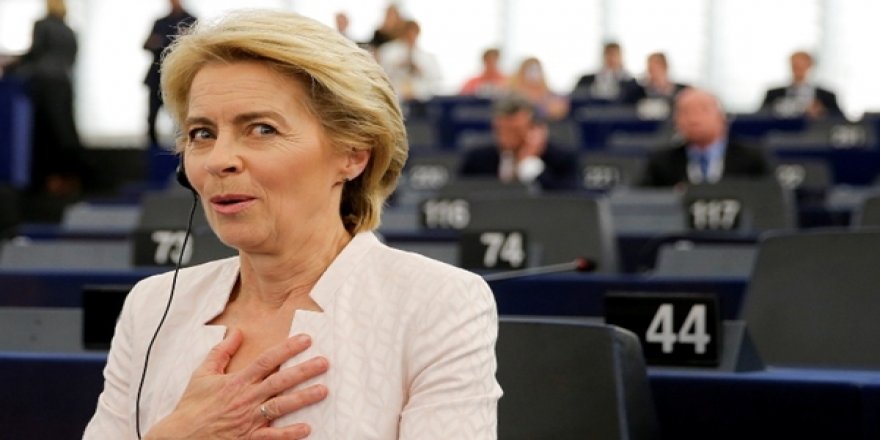 AB Komisyonu Başkanlığına Ursula Von Der Leyen Seçildi
