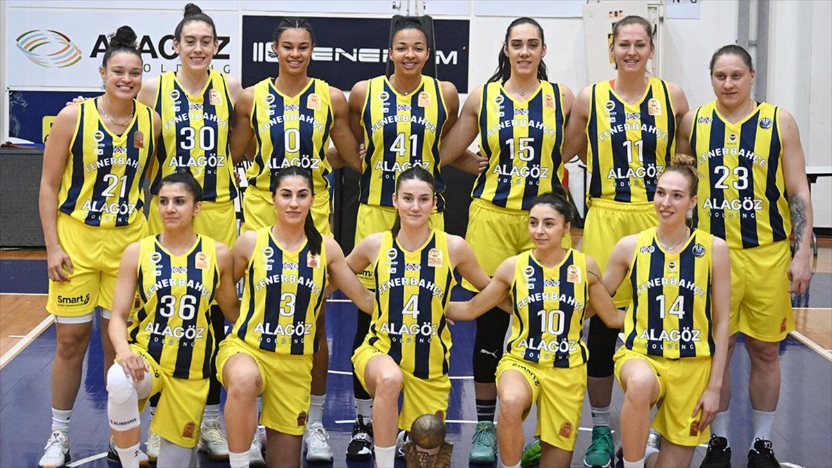Fenerbahçe Kadın Basketbol Takımı, Gözünü Çifte Kupaya Dikti