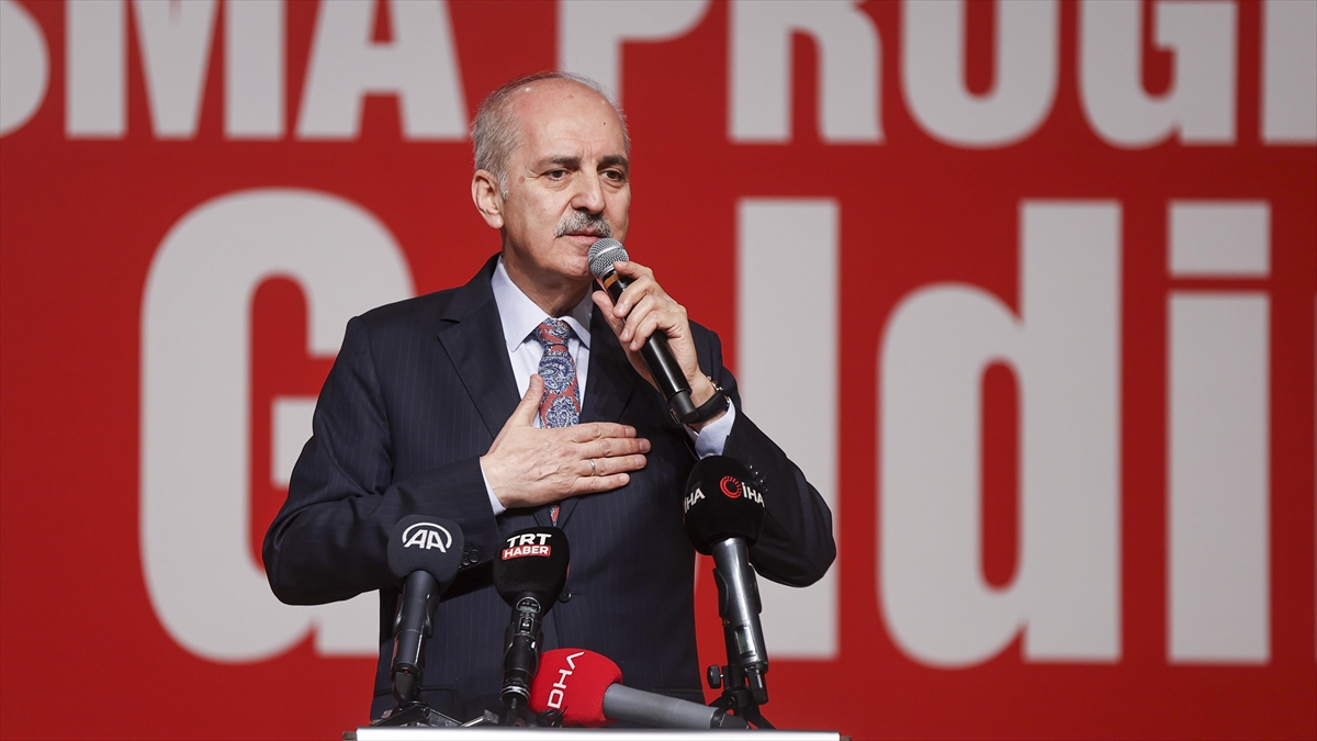 Ak Parti Genel Başkanvekili Kurtulmuş: Siyasetin Meselesi İnsanlara Sadece İnsan Oldukları İçin Hizmet Etmektir