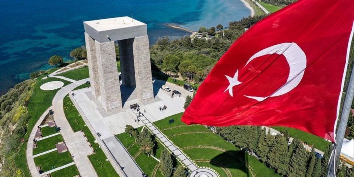 Şehitler Abidesi'nde Çanakkale Kara Savaşları'nın 108'inci Yılı Dolayısıyla Tören Düzenlendi
