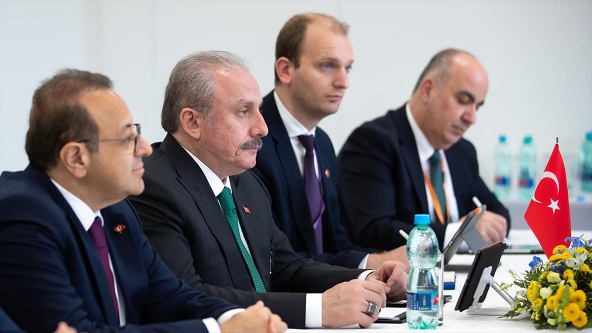 Tbmm Başkanı Şentop: Temennimiz Savaşın Ukrayna İçin Adil Bir Barışla Sona Ermesi