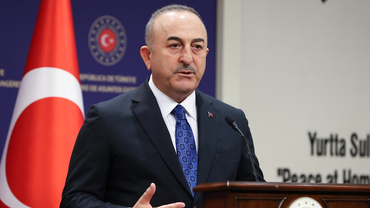 Dışişleri Bakanı Çavuşoğlu: Sudan'dan 1490 Kişiyi Otobüslerle Yola Çıkardık