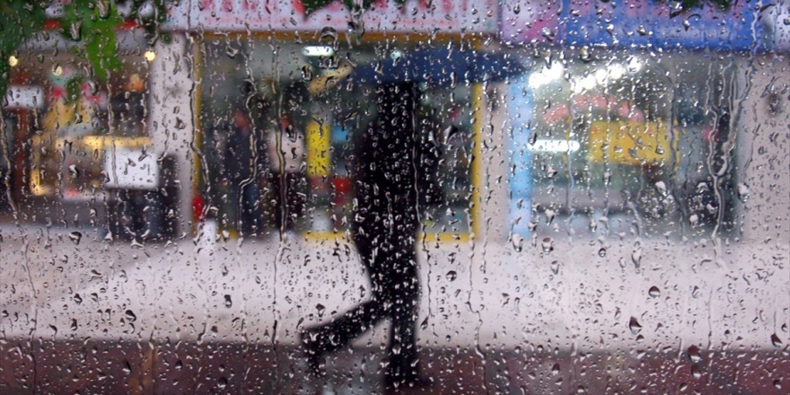 Meteorolojiden Kuvvetli Yağış Uyarısı